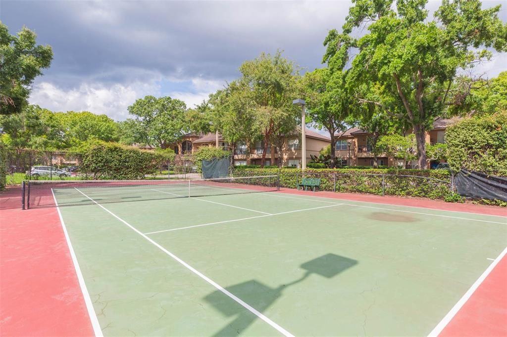 Active With Contract: $3,375 (2 beds, 2 baths, 1068 Square Feet)