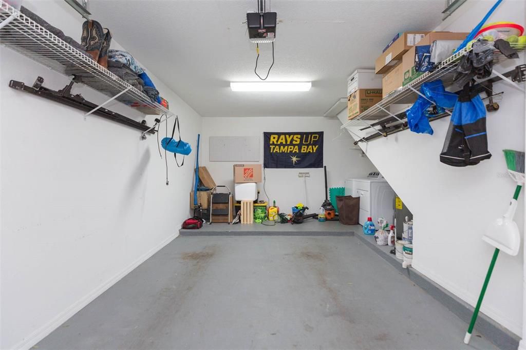 Active With Contract: $3,375 (2 beds, 2 baths, 1068 Square Feet)