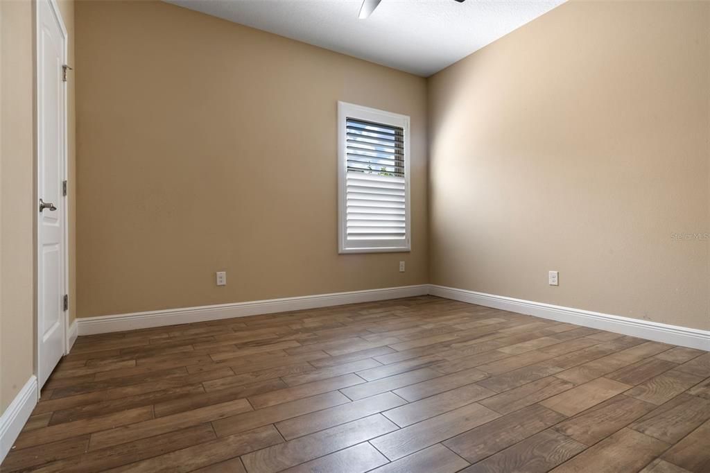 For Sale: $389,500 (2 beds, 2 baths, 1732 Square Feet)