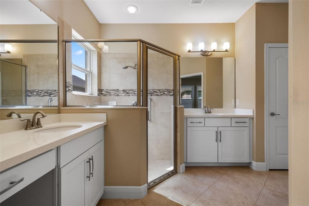 For Sale: $389,500 (2 beds, 2 baths, 1732 Square Feet)