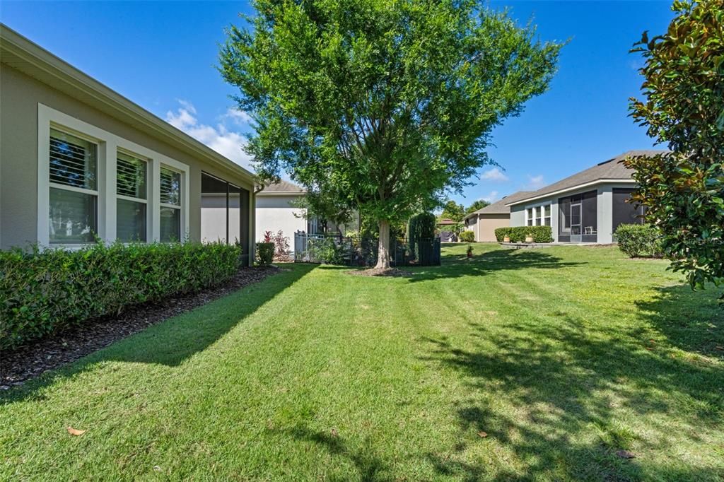 For Sale: $389,500 (2 beds, 2 baths, 1732 Square Feet)