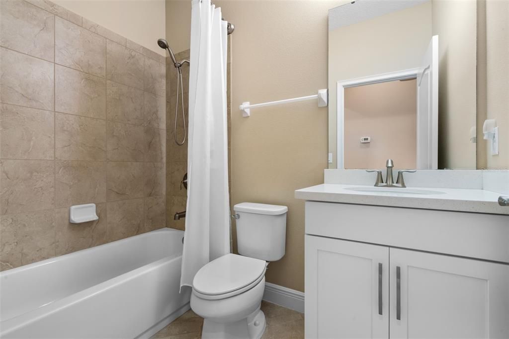 For Sale: $389,500 (2 beds, 2 baths, 1732 Square Feet)