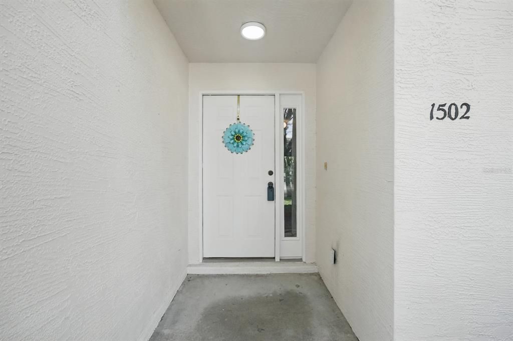 For Sale: $209,900 (2 beds, 2 baths, 1379 Square Feet)