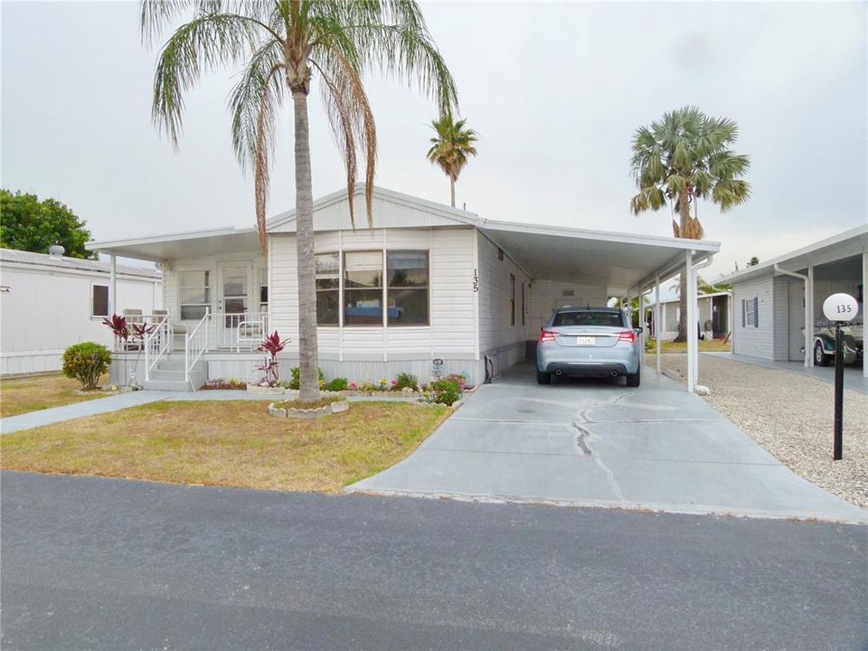 For Sale: $132,500 (2 beds, 2 baths, 1138 Square Feet)