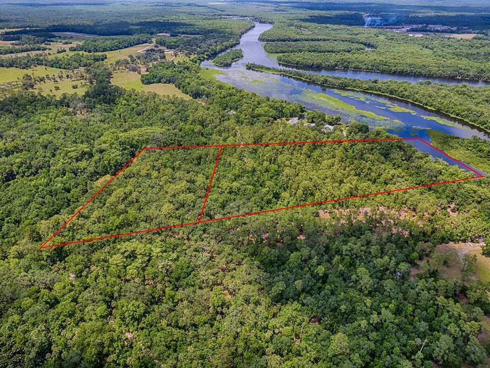 待售: $675,000 (24.41 acres)