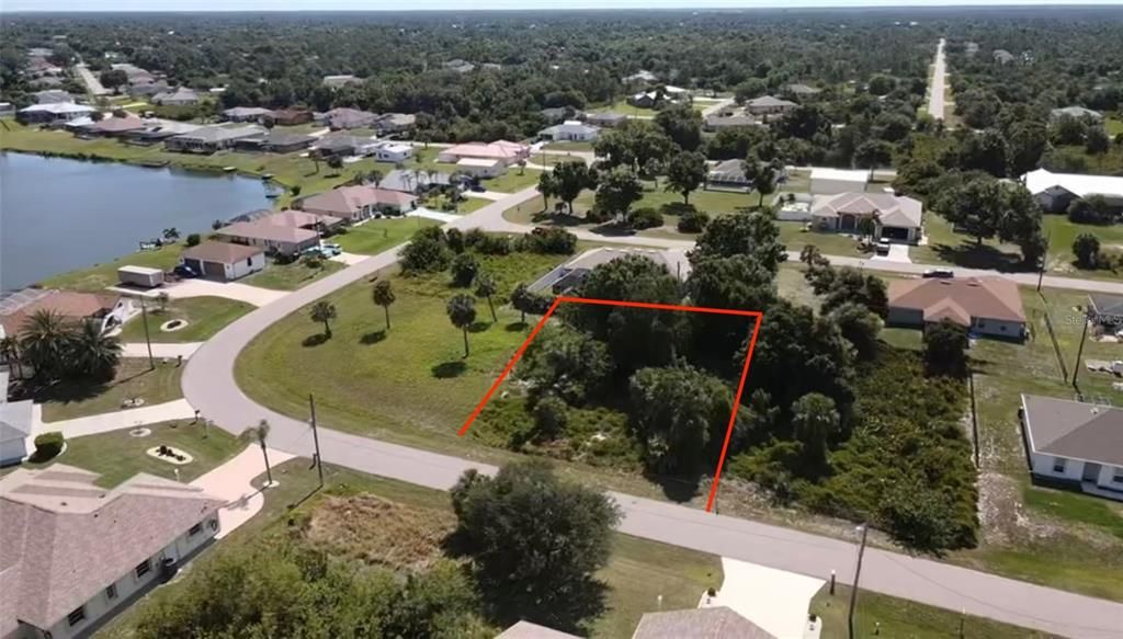 Под контрактом: $19,500 (0.23 acres)