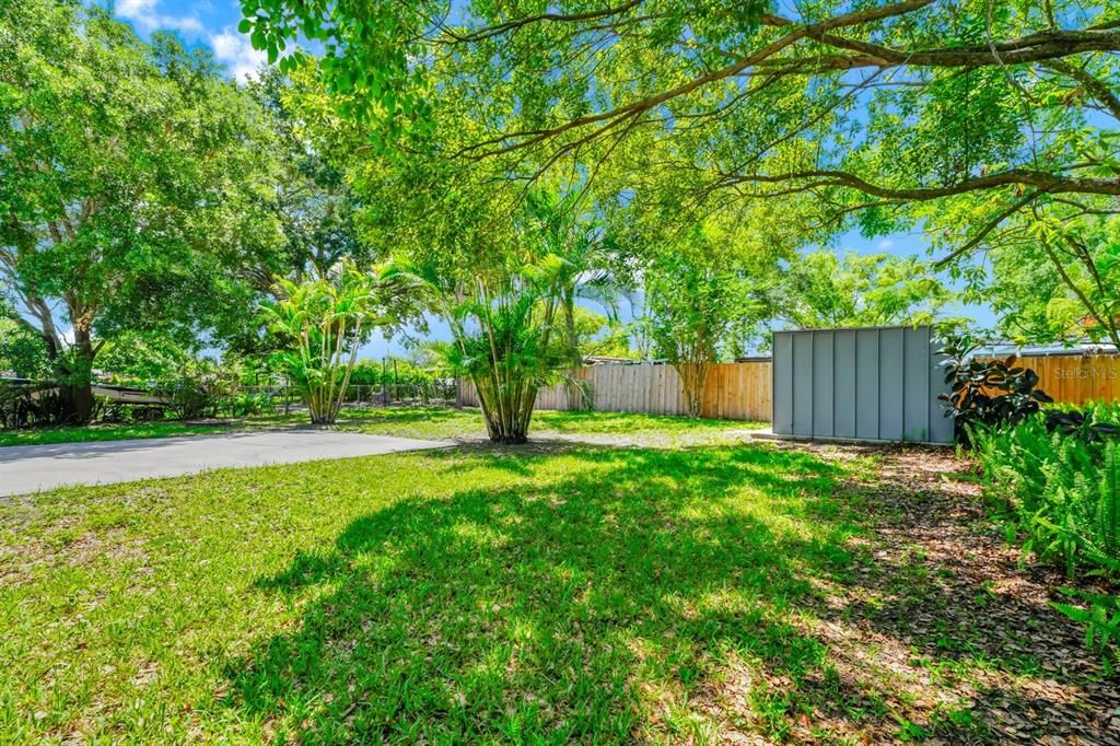 For Sale: $349,000 (3 beds, 1 baths, 1050 Square Feet)