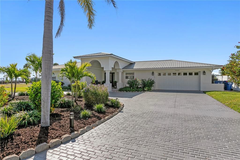 待售: $1,699,000 (4 贝兹, 2 浴室, 2887 平方英尺)