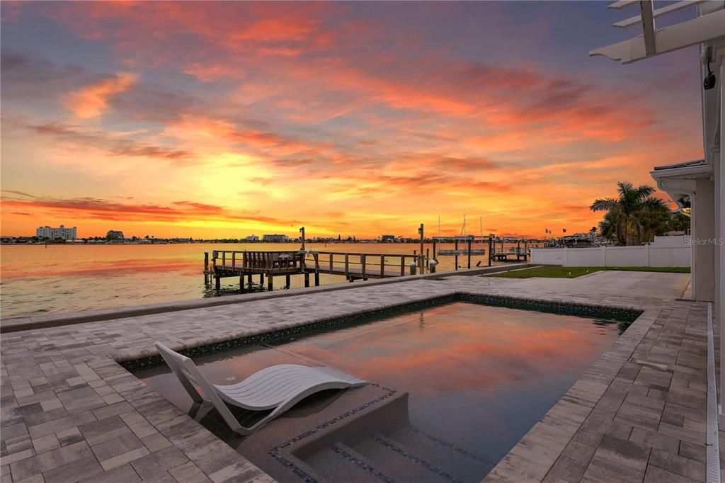 待售: $1,699,000 (4 贝兹, 2 浴室, 2887 平方英尺)