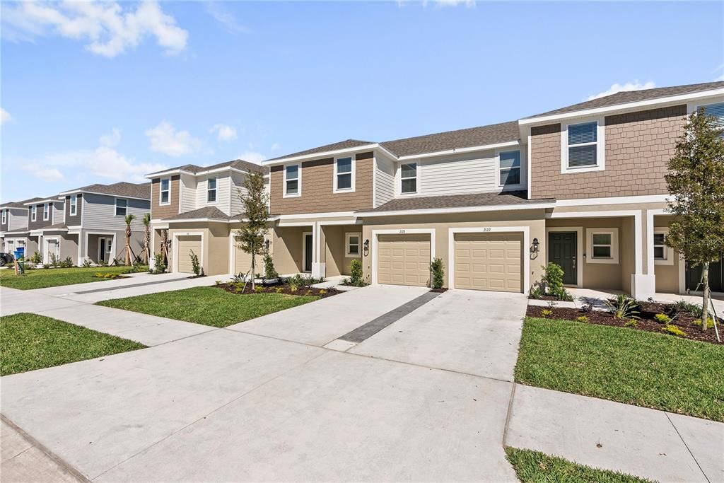 Recently Sold: $250,000 (3 beds, 2 baths, 1355 Square Feet)