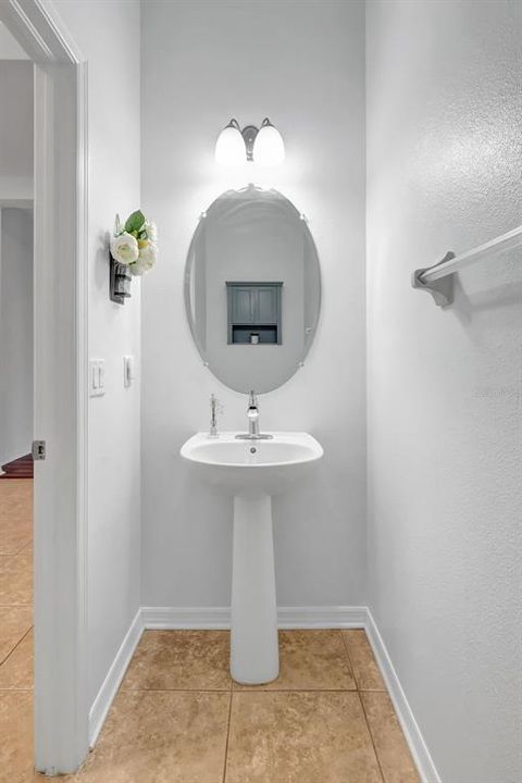 Active With Contract: $625,000 (3 beds, 2 baths, 2653 Square Feet)