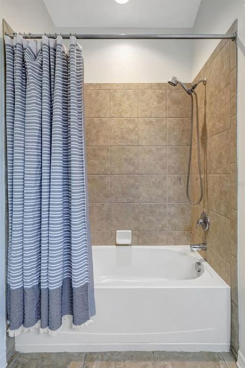 Active With Contract: $625,000 (3 beds, 2 baths, 2653 Square Feet)