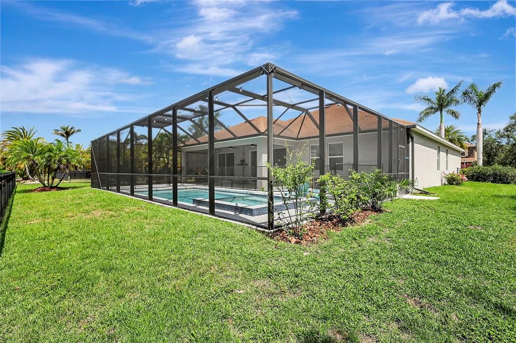 Active With Contract: $625,000 (3 beds, 2 baths, 2653 Square Feet)