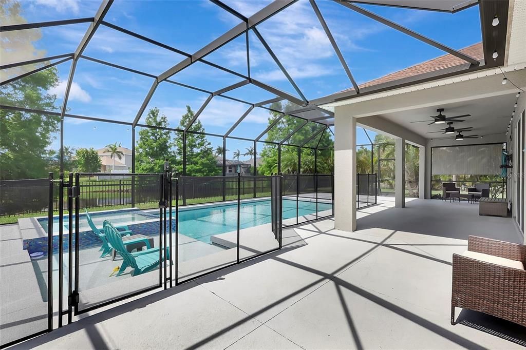 Active With Contract: $625,000 (3 beds, 2 baths, 2653 Square Feet)