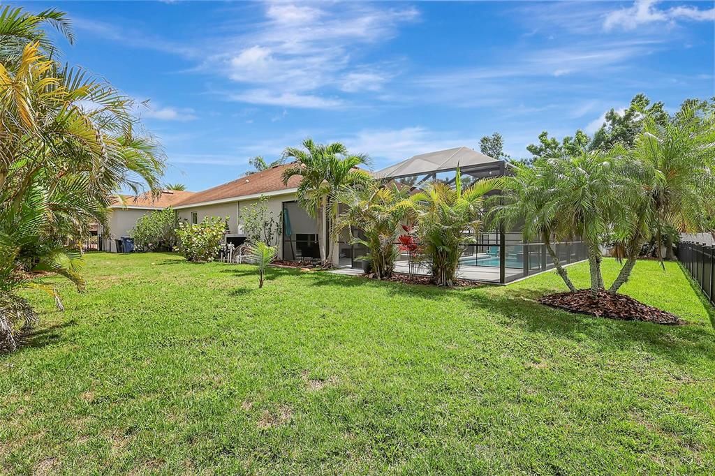 Active With Contract: $625,000 (3 beds, 2 baths, 2653 Square Feet)