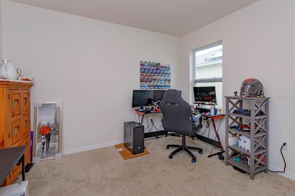 En Venta: $330,000 (3 camas, 2 baños, 1672 Pies cuadrados)