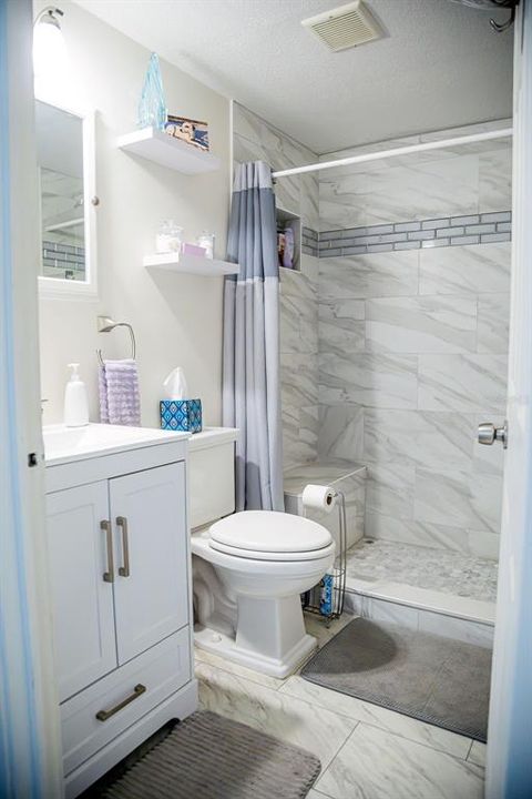 На продажу: $104,900 (1 спален, 1 ванн, 648 Квадратных фут)