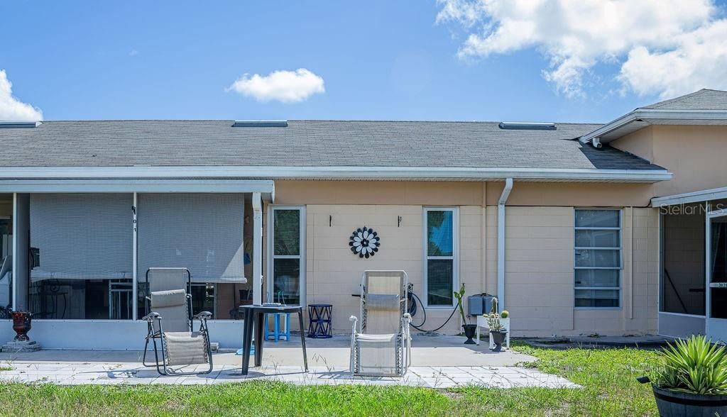 На продажу: $104,900 (1 спален, 1 ванн, 648 Квадратных фут)