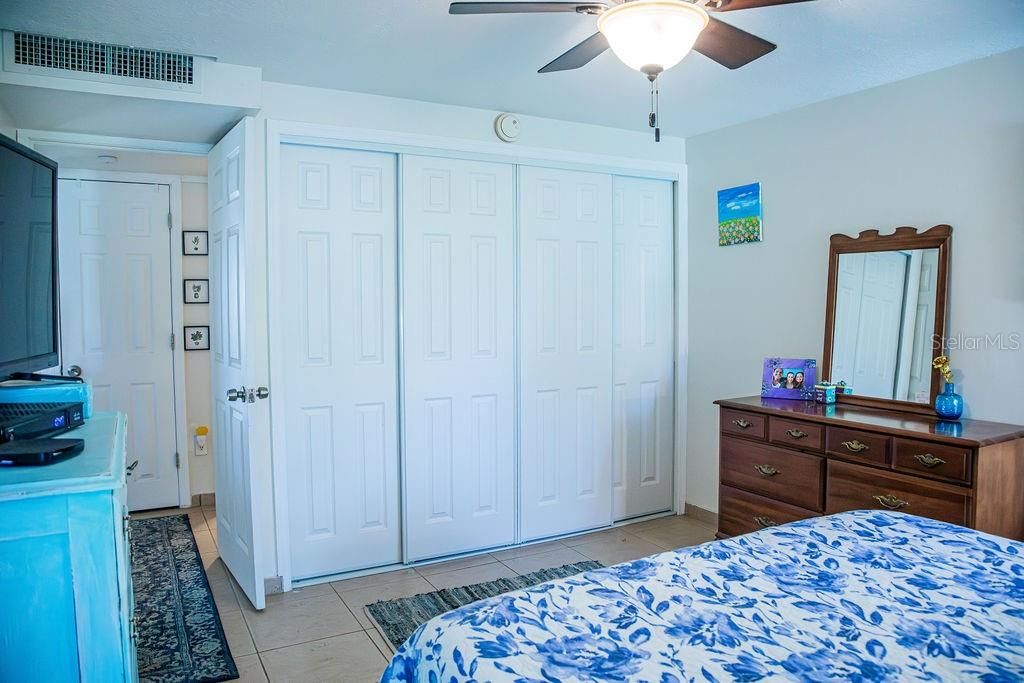 На продажу: $104,900 (1 спален, 1 ванн, 648 Квадратных фут)