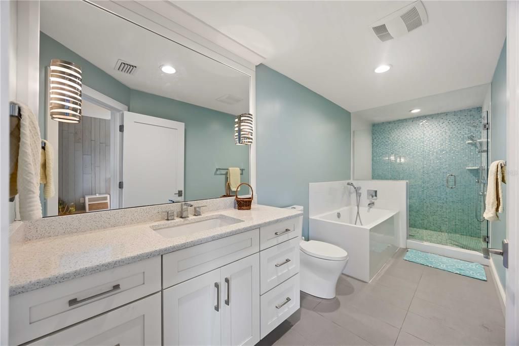 На продажу: $13,900,000 (6 спален, 6 ванн, 8358 Квадратных фут)