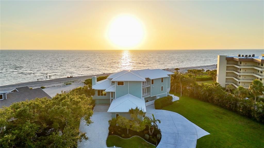 На продажу: $13,900,000 (6 спален, 6 ванн, 8358 Квадратных фут)