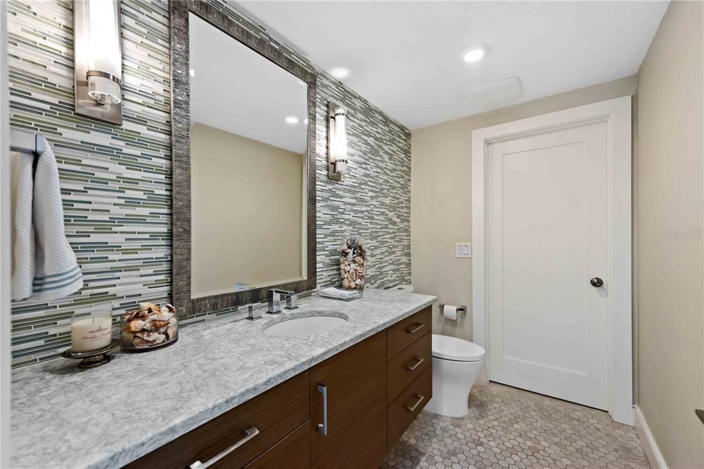 На продажу: $13,900,000 (6 спален, 6 ванн, 8358 Квадратных фут)