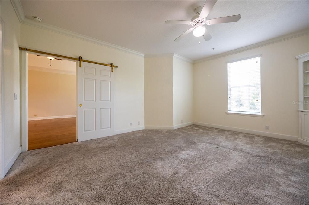 Active With Contract: $309,900 (3 beds, 2 baths, 1469 Square Feet)