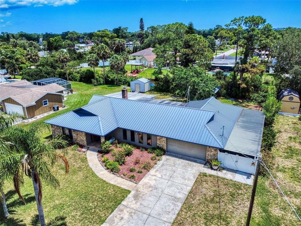 Под контрактом: $534,900 (3 спален, 2 ванн, 2544 Квадратных фут)