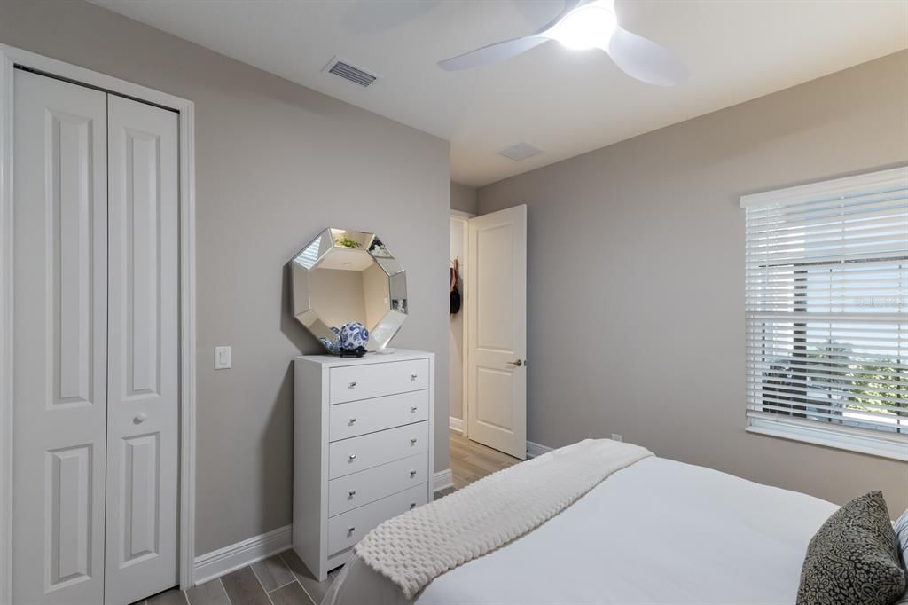 For Rent: $3,500 (2 beds, 2 baths, 1527 Square Feet)