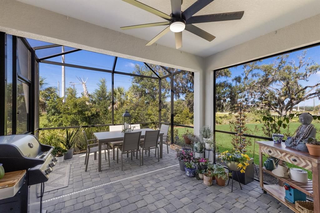 For Rent: $3,500 (2 beds, 2 baths, 1527 Square Feet)