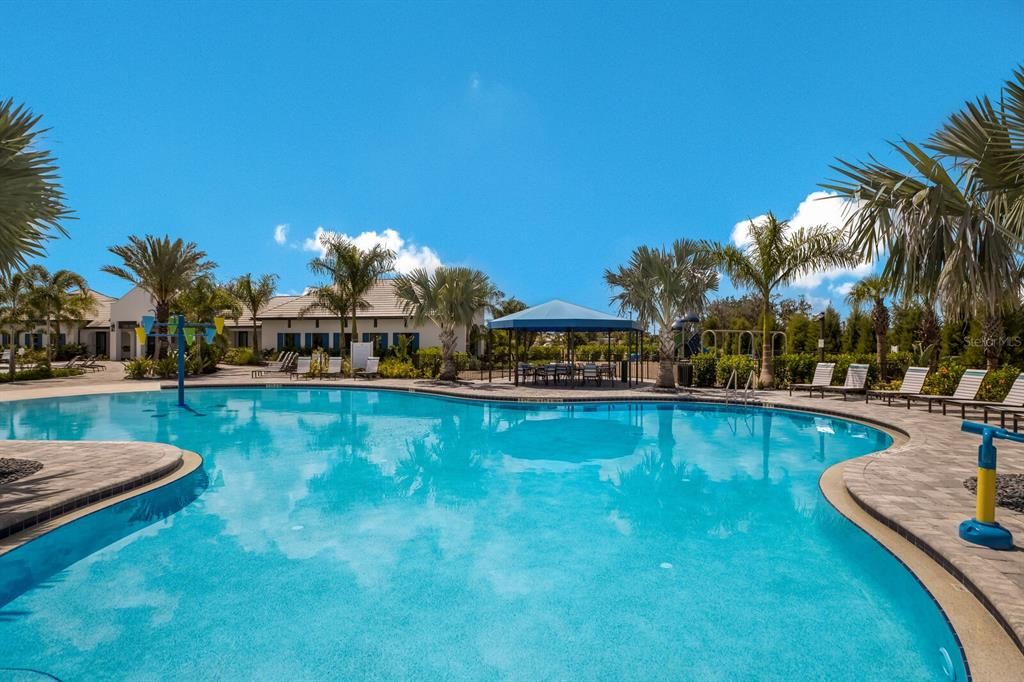 For Rent: $3,500 (2 beds, 2 baths, 1527 Square Feet)