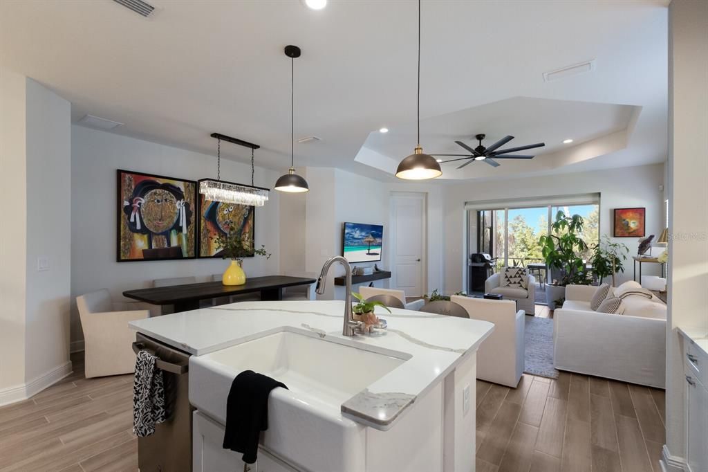 For Rent: $3,500 (2 beds, 2 baths, 1527 Square Feet)