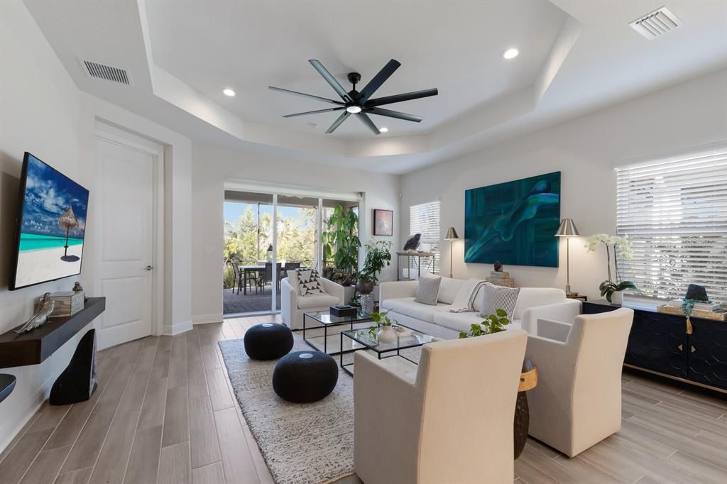 For Rent: $3,500 (2 beds, 2 baths, 1527 Square Feet)