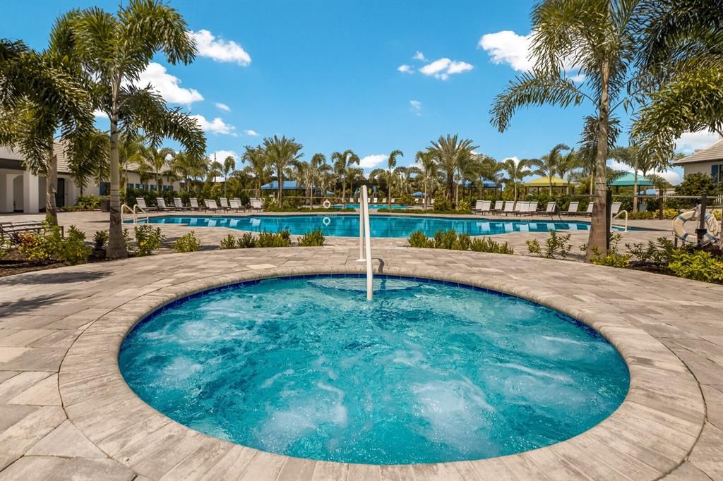 For Rent: $3,500 (2 beds, 2 baths, 1527 Square Feet)