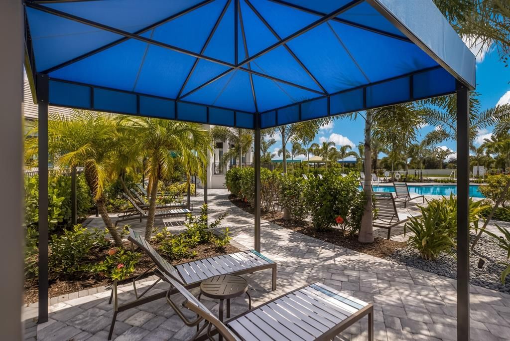 For Rent: $3,500 (2 beds, 2 baths, 1527 Square Feet)