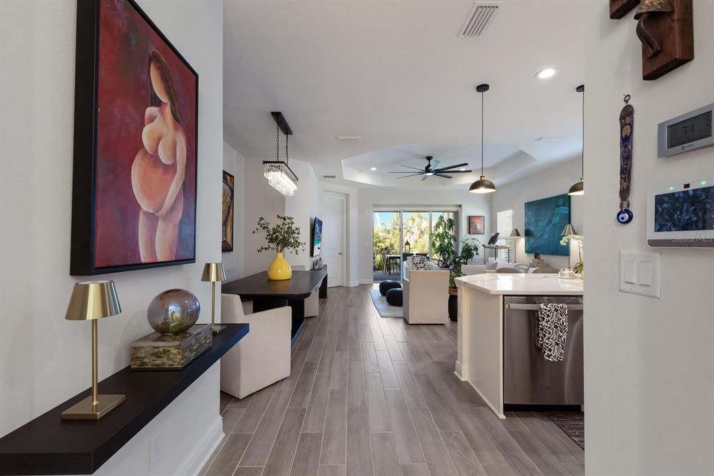 For Rent: $3,500 (2 beds, 2 baths, 1527 Square Feet)