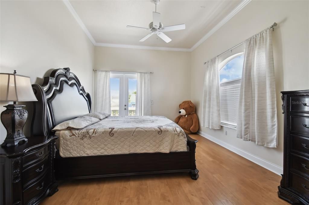 En Venta: $3,499,000 (4 camas, 5 baños, 6676 Pies cuadrados)