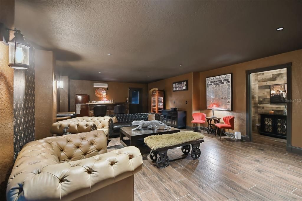 En Venta: $3,499,000 (4 camas, 5 baños, 6676 Pies cuadrados)