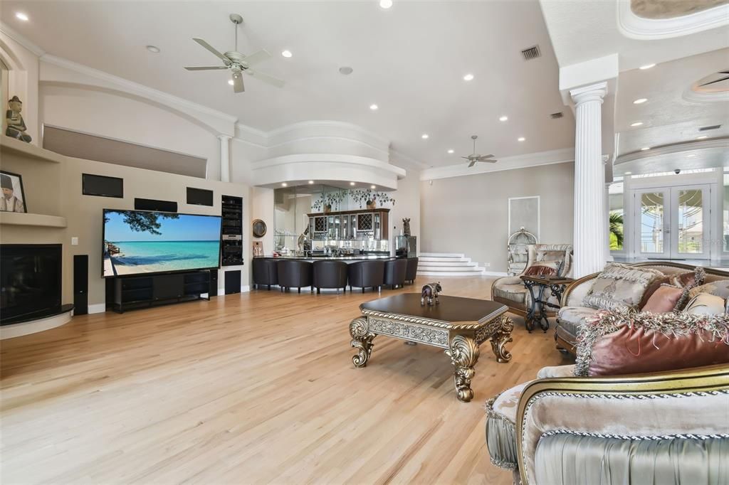 En Venta: $3,499,000 (4 camas, 5 baños, 6676 Pies cuadrados)