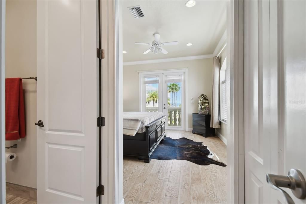 En Venta: $3,499,000 (4 camas, 5 baños, 6676 Pies cuadrados)