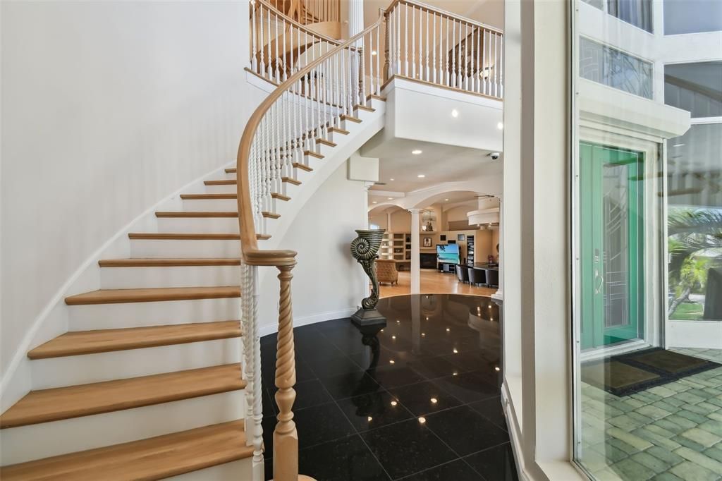 En Venta: $3,499,000 (4 camas, 5 baños, 6676 Pies cuadrados)