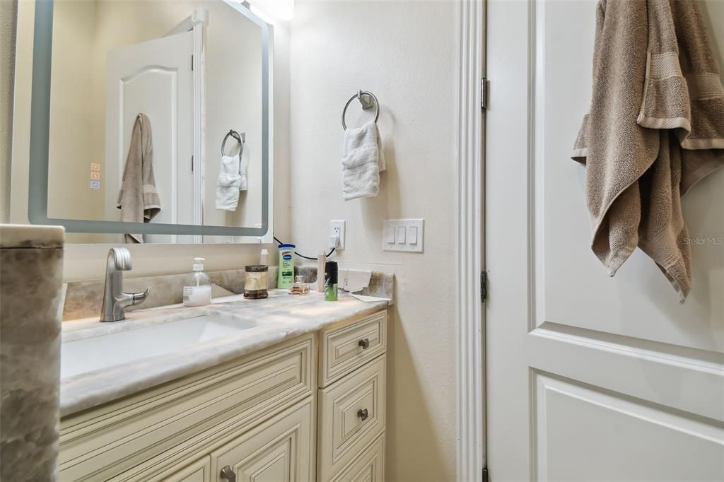 En Venta: $3,499,000 (4 camas, 5 baños, 6676 Pies cuadrados)