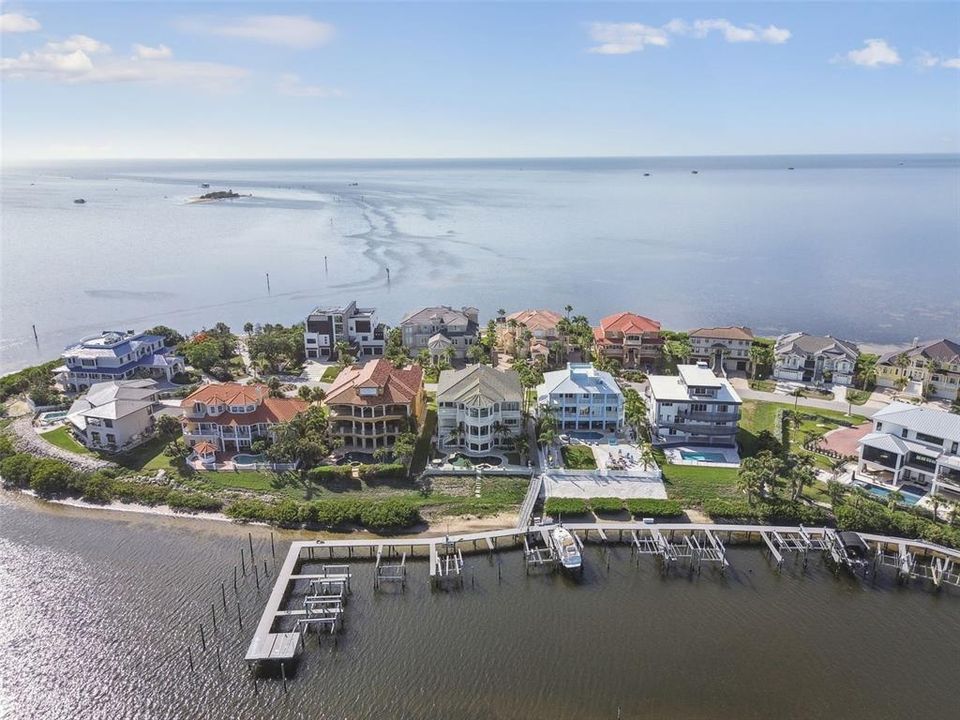 En Venta: $3,499,000 (4 camas, 5 baños, 6676 Pies cuadrados)