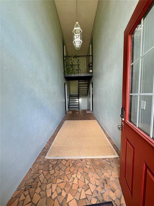 На продажу: $199,000 (2 спален, 2 ванн, 1225 Квадратных фут)