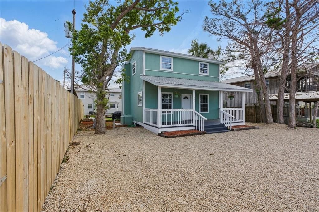 En Venta: $440,000 (2 camas, 2 baños, 768 Pies cuadrados)