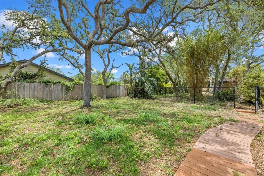 For Sale: $699,000 (4 beds, 3 baths, 2724 Square Feet)