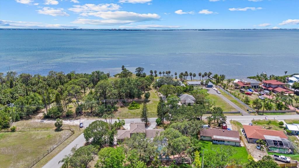 For Sale: $699,000 (4 beds, 3 baths, 2724 Square Feet)