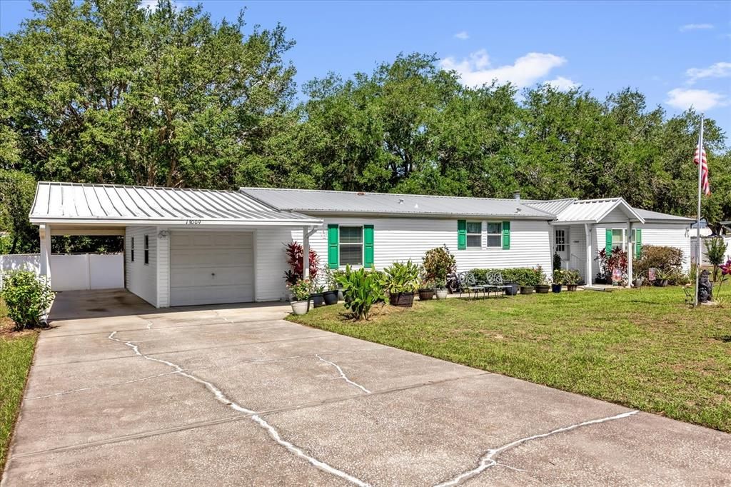 Active With Contract: $289,900 (3 beds, 2 baths, 1822 Square Feet)