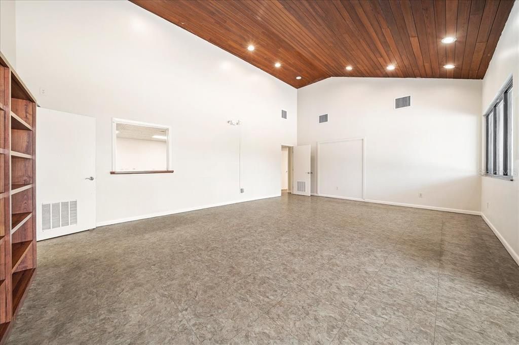 En Venta: $87,840 (0 camas, 0 baños, 4880 Pies cuadrados)