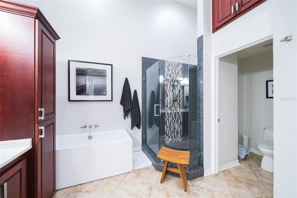 На продажу: $895,000 (3 спален, 2 ванн, 3130 Квадратных фут)